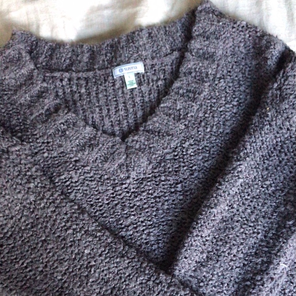 long sleeve knitted sweater